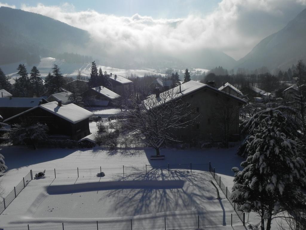 Hotel Des Skieurs Le Sappey-en-Chartreuse Buitenkant foto